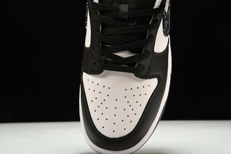 Dunk Low “Black Paisley” WMNS