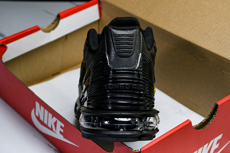 TN Air Max Plus 3 Triple Black