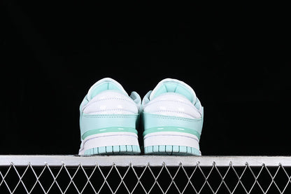 Dunk Low Twist Jade Ice