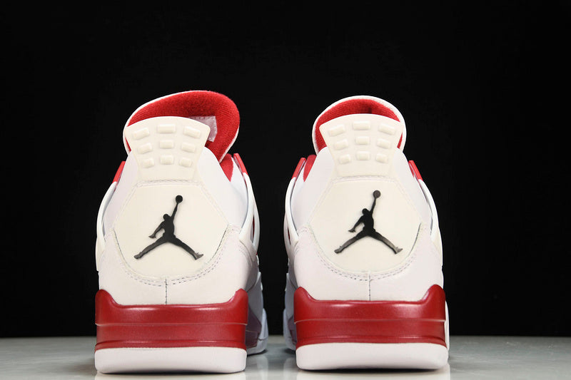 Air Jordan 4s RETRO ALTERNATE 89