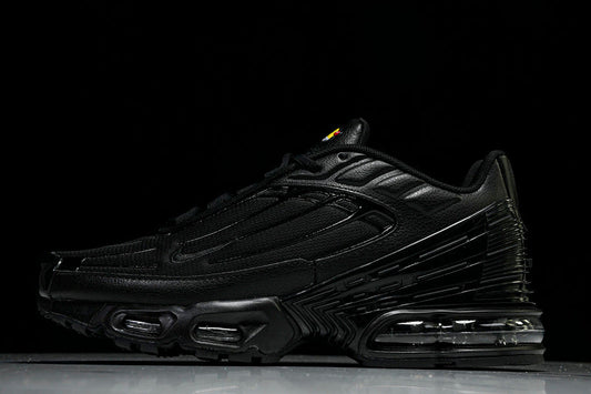 TN Air Max Plus 3 Triple Black