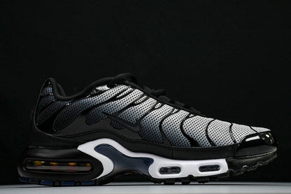 Air Max Plus “Midnight Navy” DV7665-001