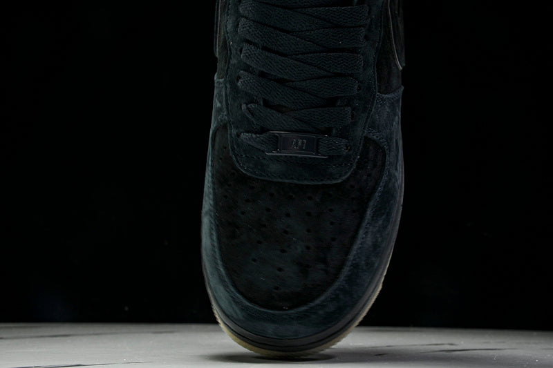 Air Force 1 Low BLACK SUEDE GLOW-IN-THE-DARK