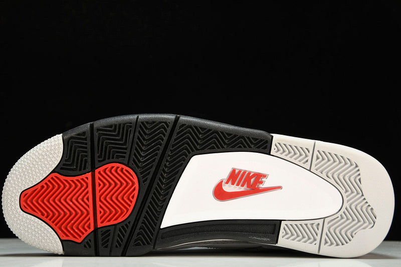 Air Jordan 4s RETRO OG WHITE/FIRE
