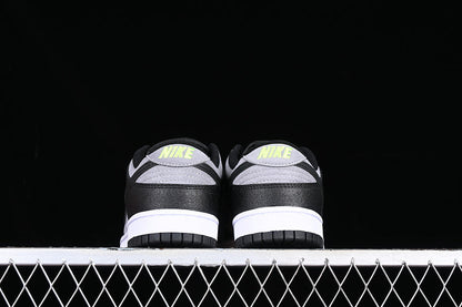 Dunk Low Black Grey Green Strike