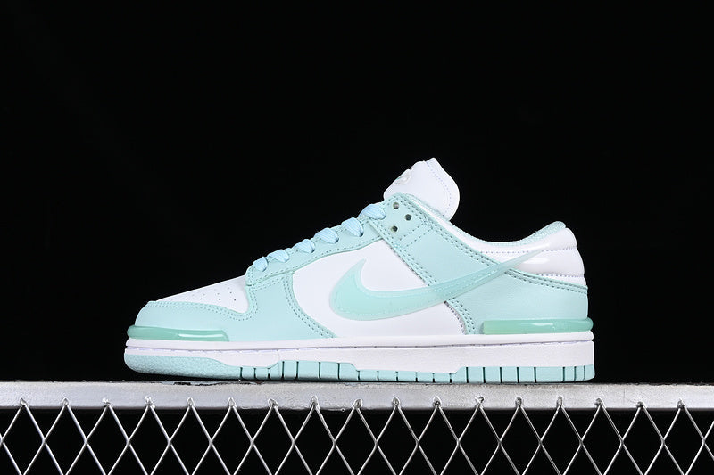 Dunk Low Twist Jade Ice
