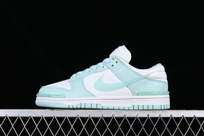 Dunk Low Twist Jade Ice
