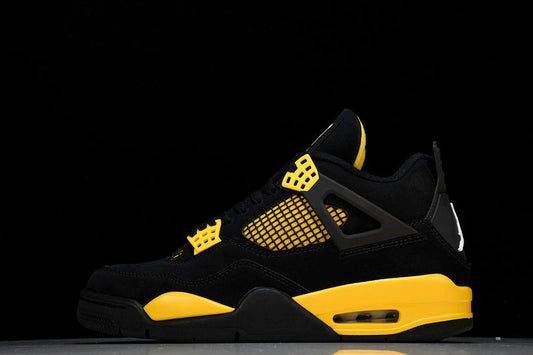 Air Jordan 4s Retro/black/yellow