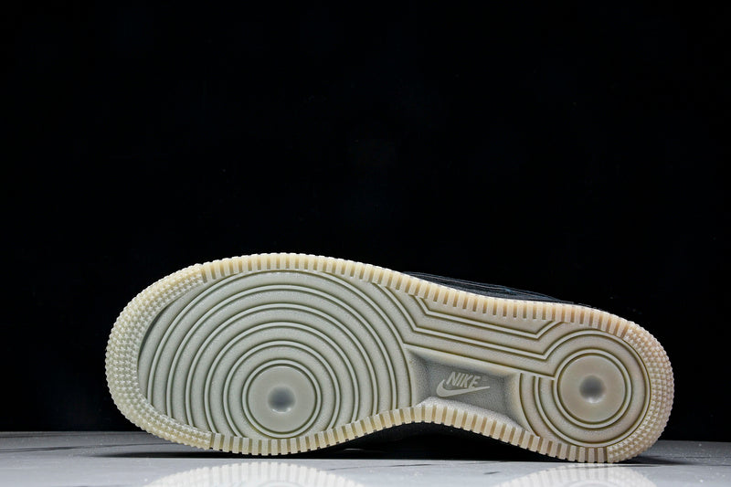 Air Force 1 Low BLACK SUEDE GLOW-IN-THE-DARK