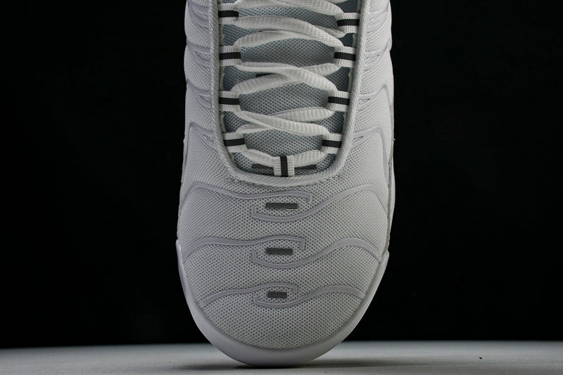 TN Air Max Plus  White/Grey Wmns