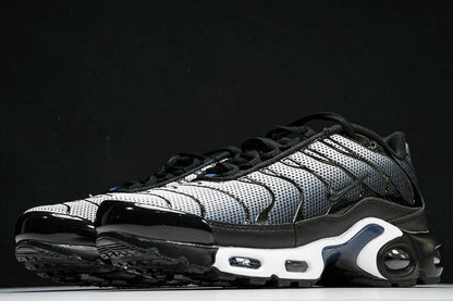 Air Max Plus “Midnight Navy” DV7665-001