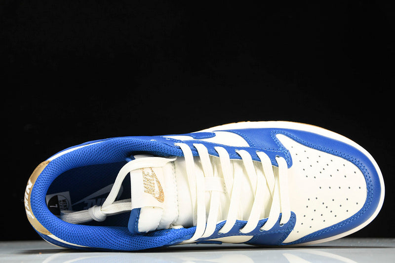 Dunk Low “Kansas City”