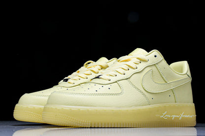 WMNS  Air Force 1 “LYF”