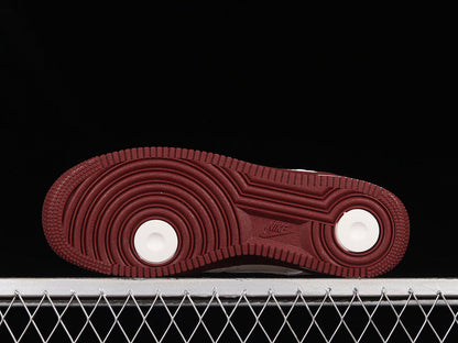Air Force 1 Low “Team Red”DQ7582-100