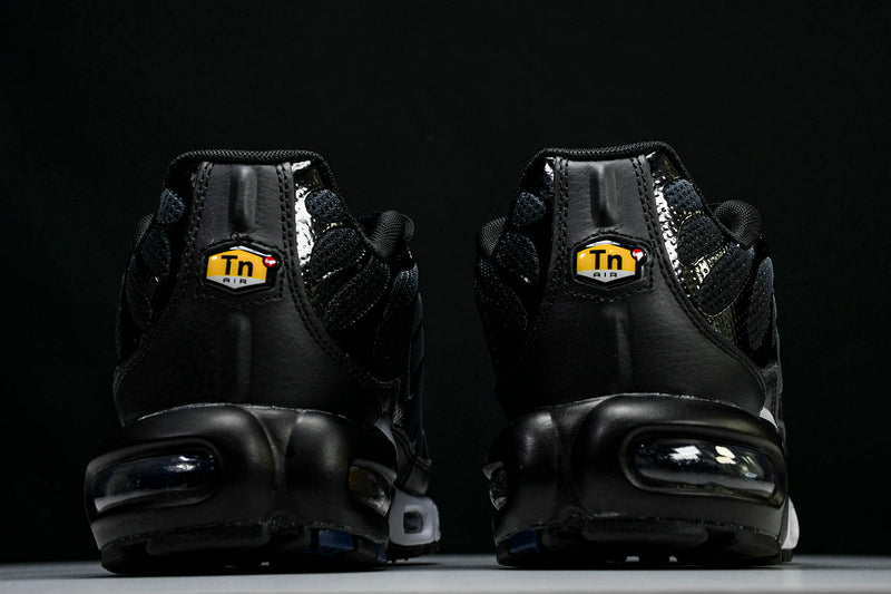 Air Max Plus “Midnight Navy” DV7665-001