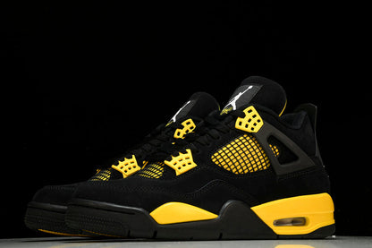 Air Jordan 4s Retro/black/yellow