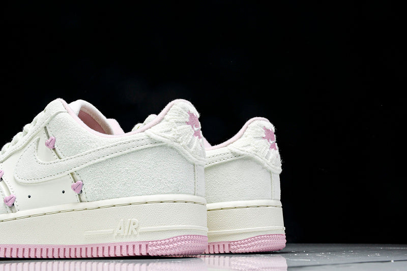 WMNS  Air Force 1 Low “VALENTINE'S DAY