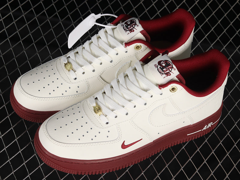 Air Force 1 Low “Team Red”DQ7582-100