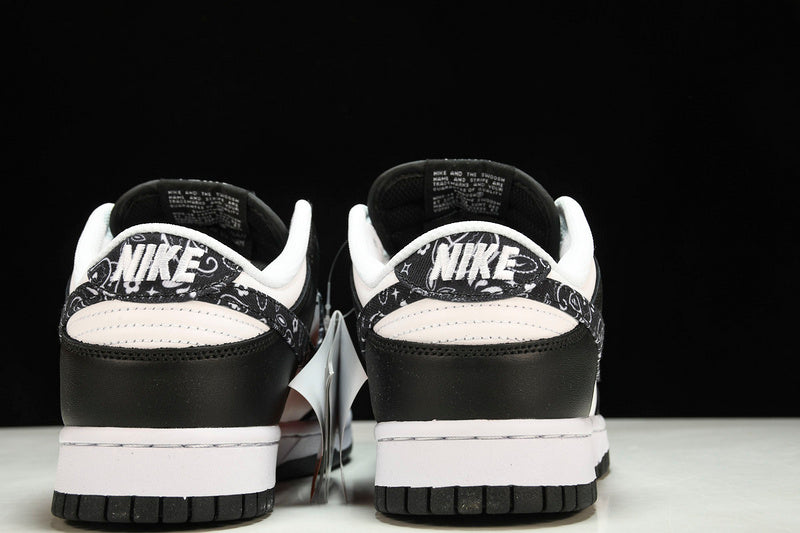 Dunk Low “Black Paisley” WMNS