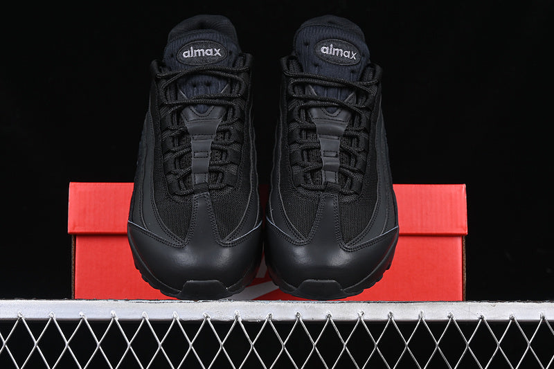 air max 95 Jewel Triple black