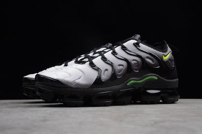 VAPORMAX PLUS BLACK/VOLT-WHITE