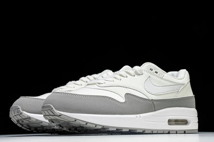 Air Max 1 PHOTON DUST/WHITE/LIGHT