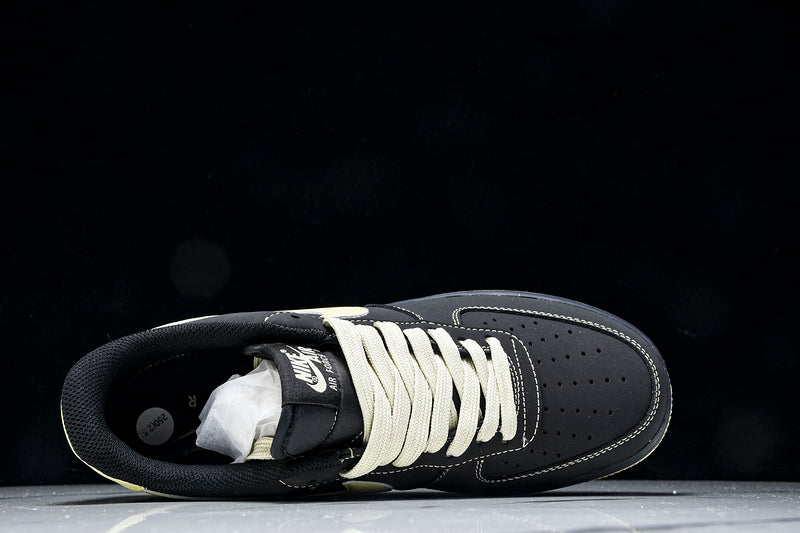 Air Force 1 Low BLACK/GOLD