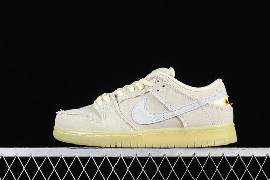 SB Dunk Low “Mummy” DM0774-111
