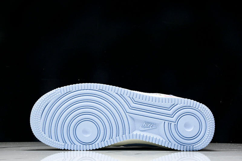 WMNS  Air Force 1 Low “HK”