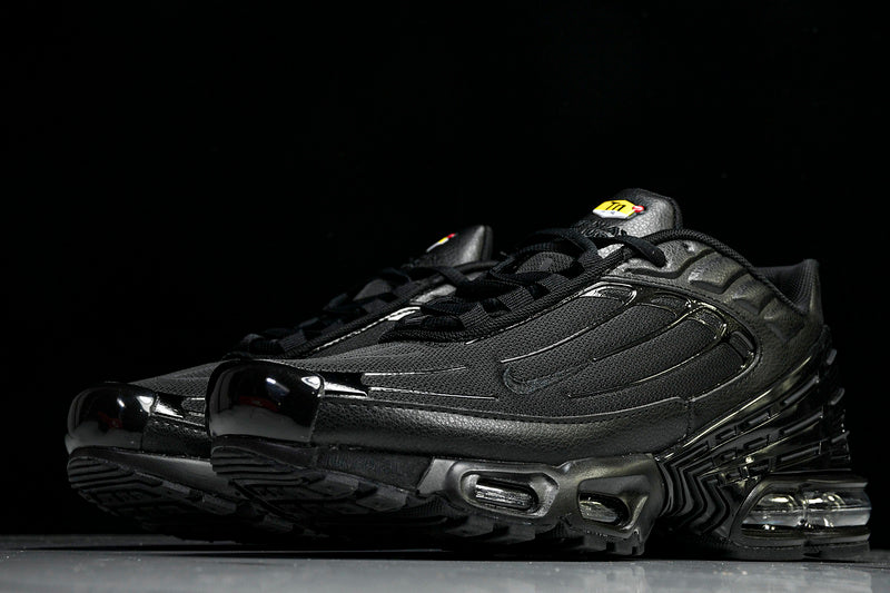 TN Air Max Plus 3 Triple Black
