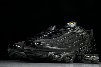 TN Air Max Plus 3 Triple Black