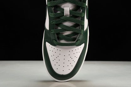 Dunk Low “Varsity Green”