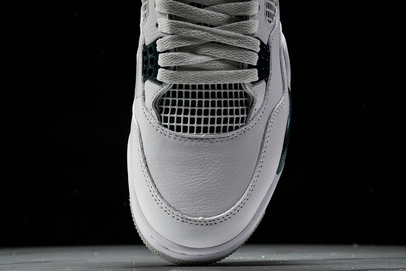 Air Jordan 4s RETRO OXIDIZED