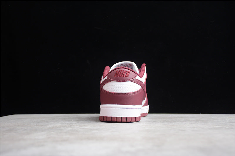 Dunk Low “Dark Beetroot”DD1503-108