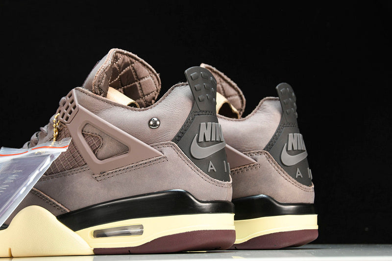 Air Jordan 4s MA MANIERE RETRO VIOLET ORE