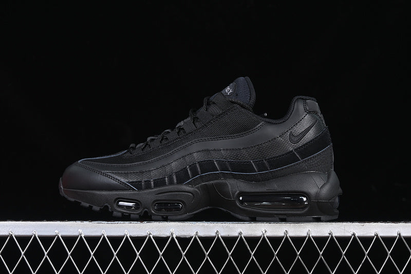 air max 95 Jewel Triple black