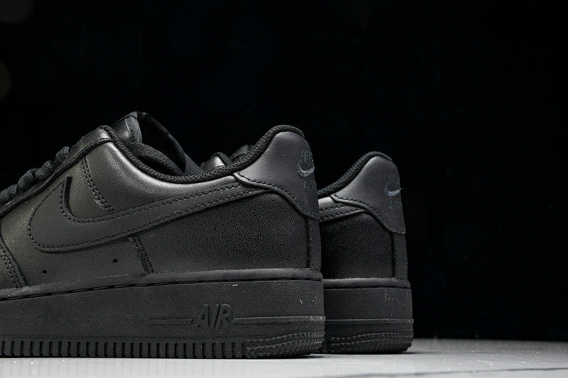 WMNS  Air Force 1 Low “BLACK/INKINESS