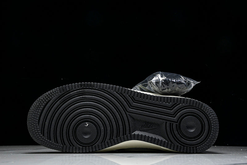 WMNS  Air Force 1 Low PANDA FULL OF STARS