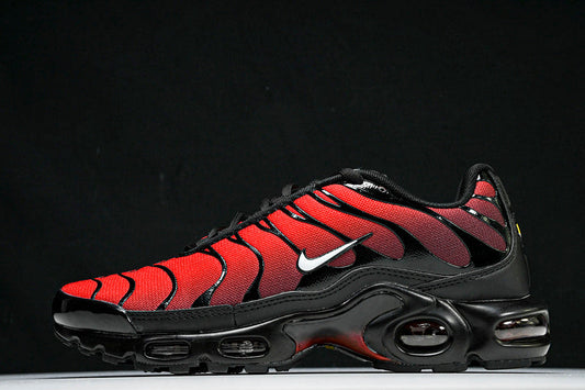 Air Max Plus “Deadpool”