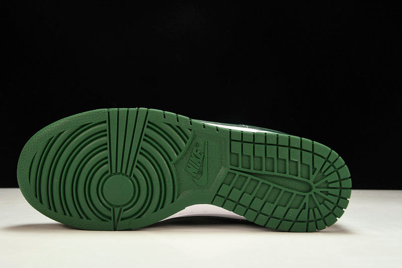 Dunk Low “Varsity Green”