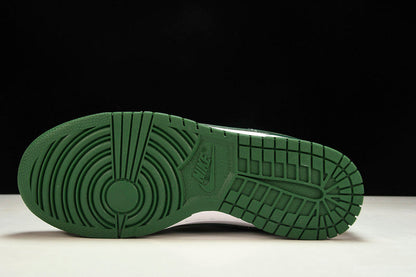 Dunk Low “Varsity Green”