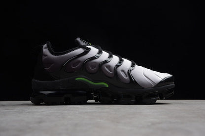 VAPORMAX PLUS BLACK/VOLT-WHITE