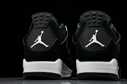 Air Jordan 4s RETRO WHITE THUNDER