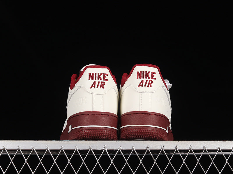 Air Force 1 Low “Team Red”DQ7582-100