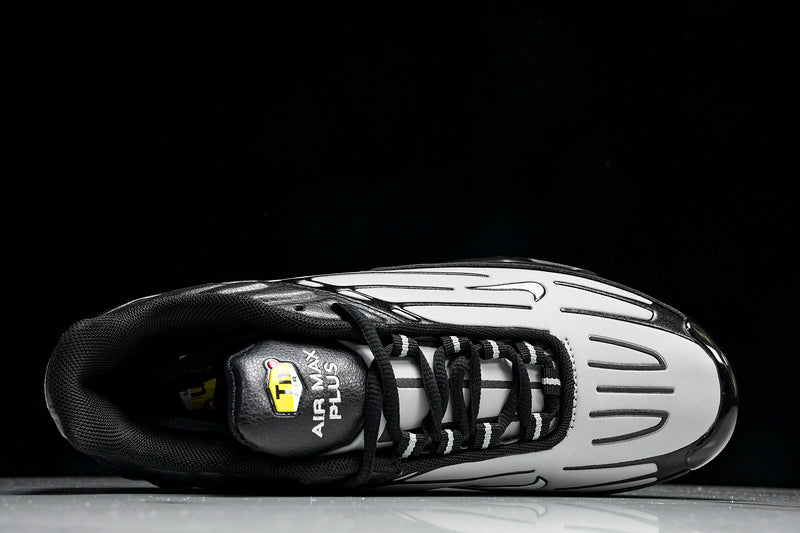 TN Air Max Plus 3 Grey Black