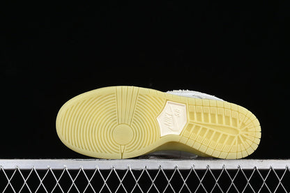SB Dunk Low “Mummy” DM0774-111