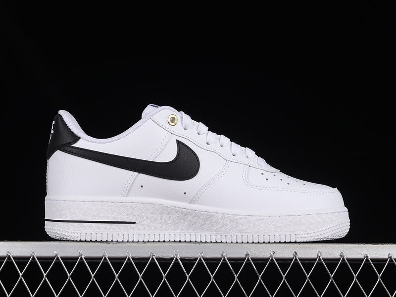 Air Force 1 Low “40th Anniversary”DQ7658-100