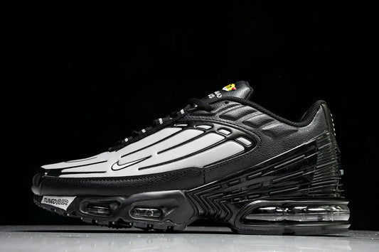 TN Air Max Plus 3 Grey Black