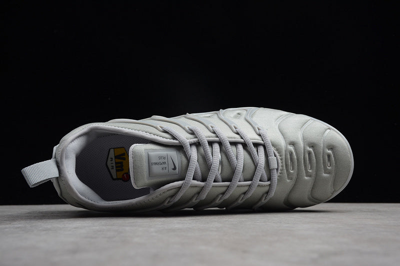 Air VaporMax Plus Wolf Grey