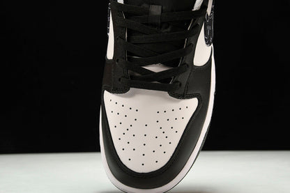 Dunk Low “Black Paisley”DH4401-100
